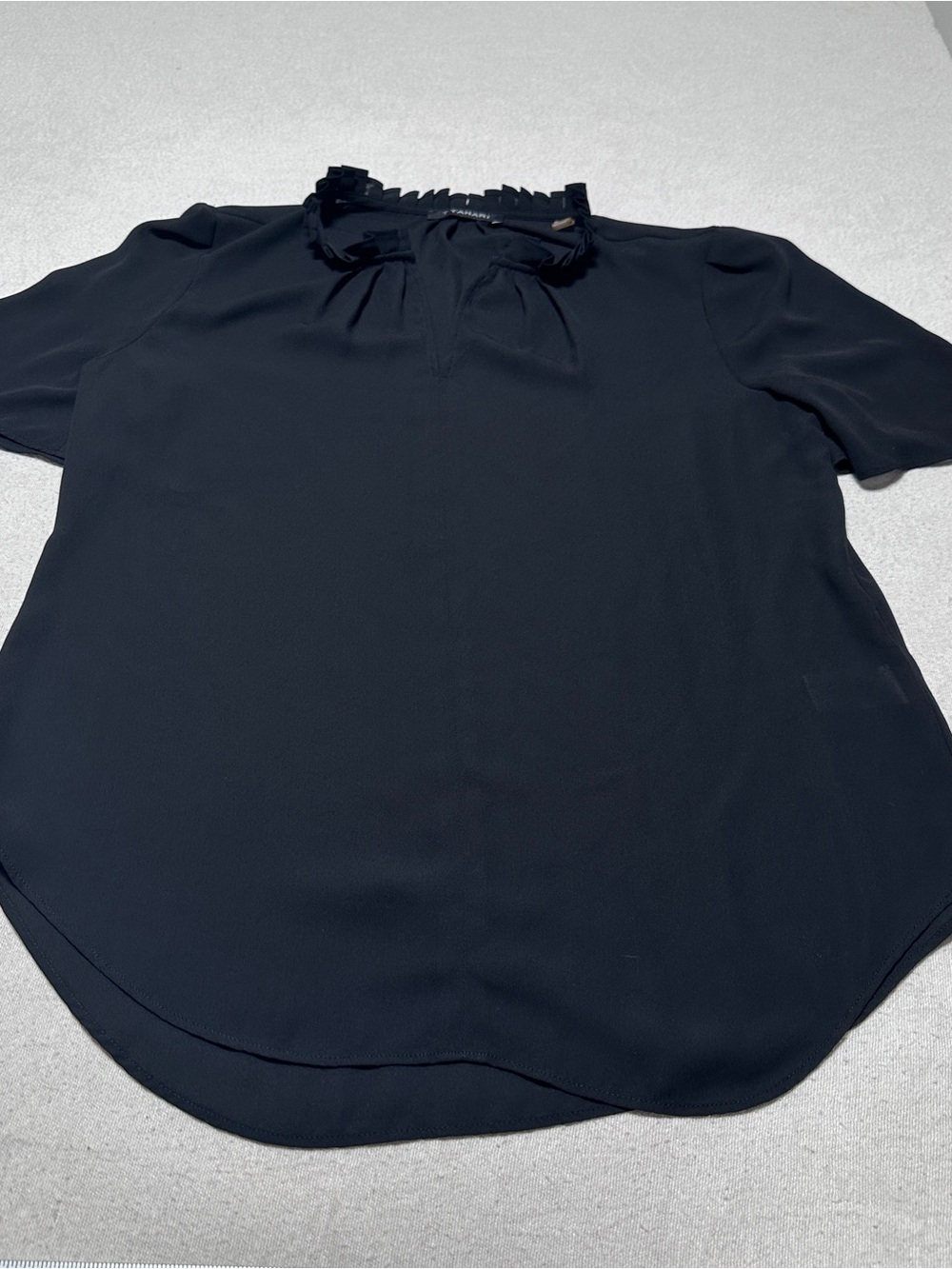 T Tahari Black Ruffle Collar Short Sleeve Blouse